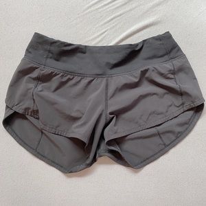 Black Lululemon Speed Up Short 2.5’’